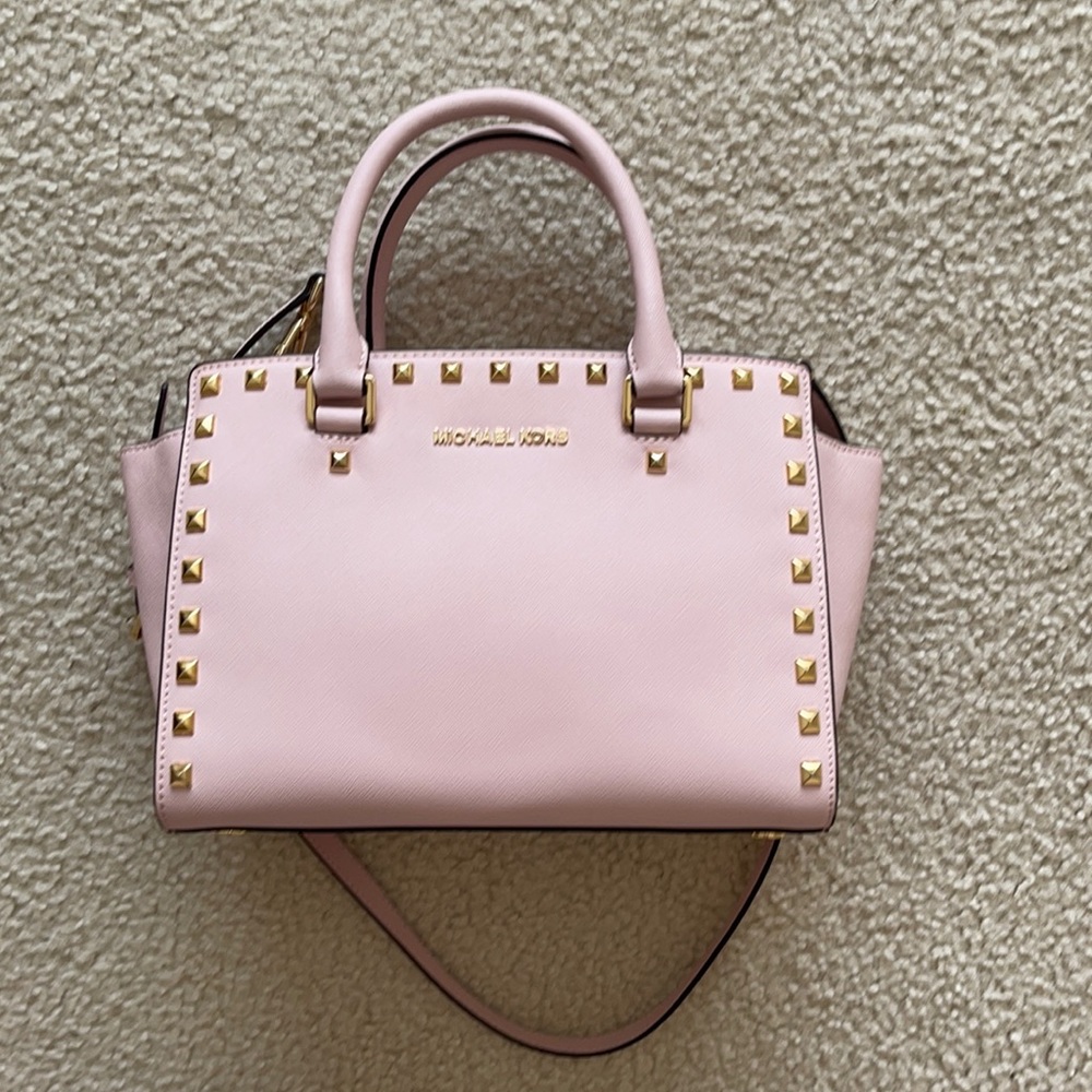 Michael Kors Medium Selma Stud in Blossom